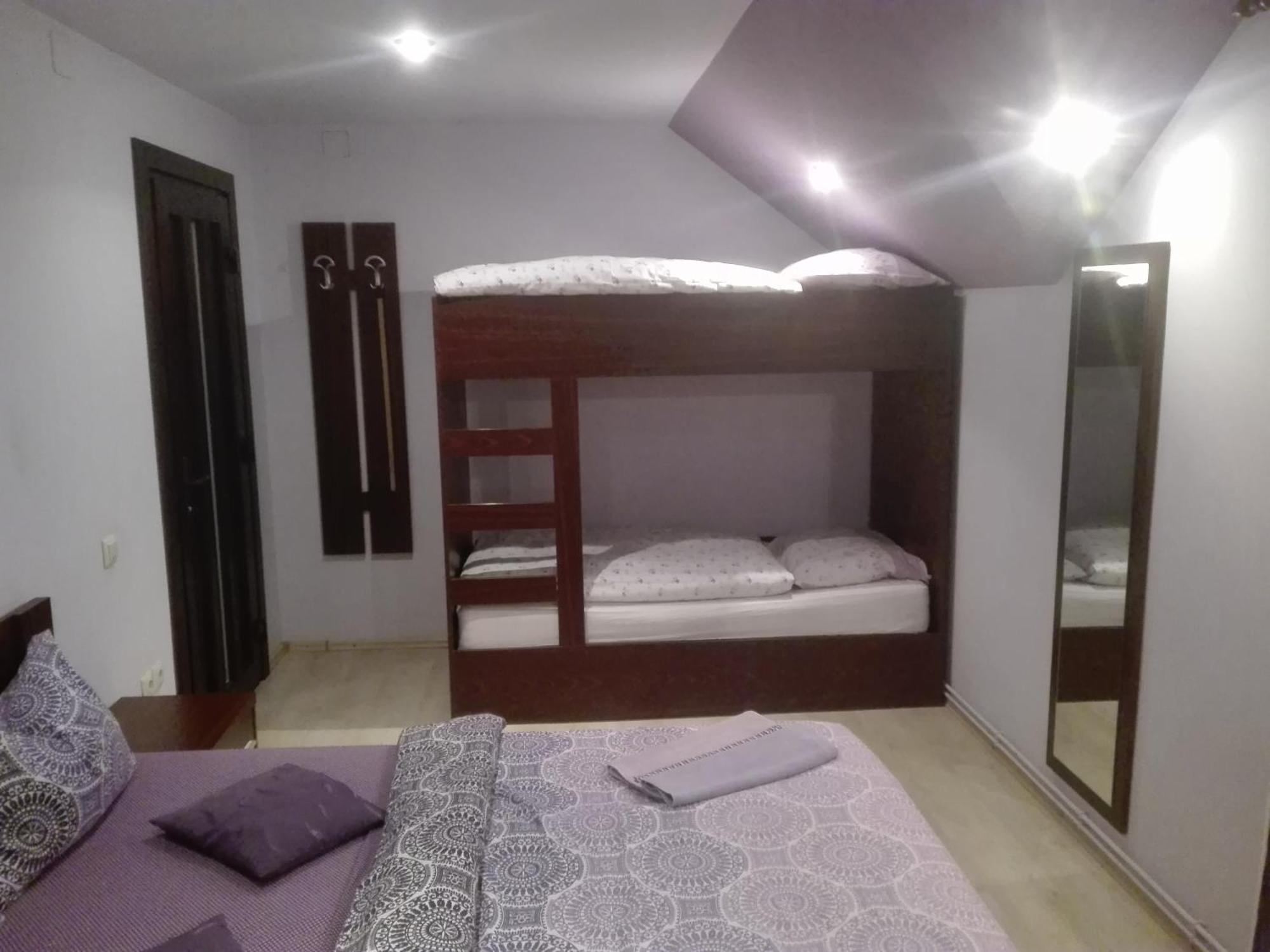 Casa De Vacanta Silvia Vărmaga Extérieur photo