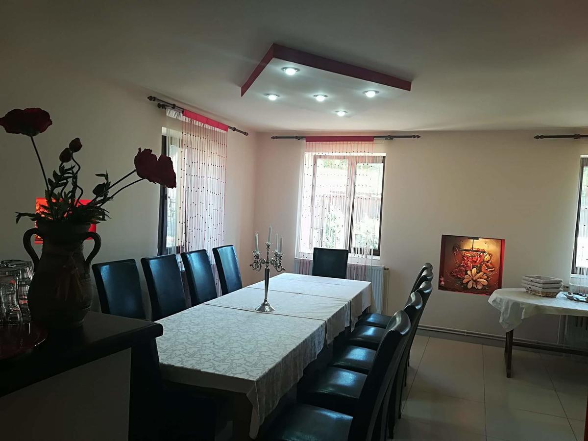 Casa De Vacanta Silvia Vărmaga Extérieur photo