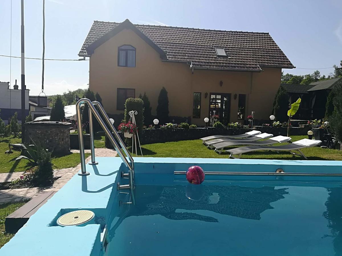Casa De Vacanta Silvia Vărmaga Extérieur photo