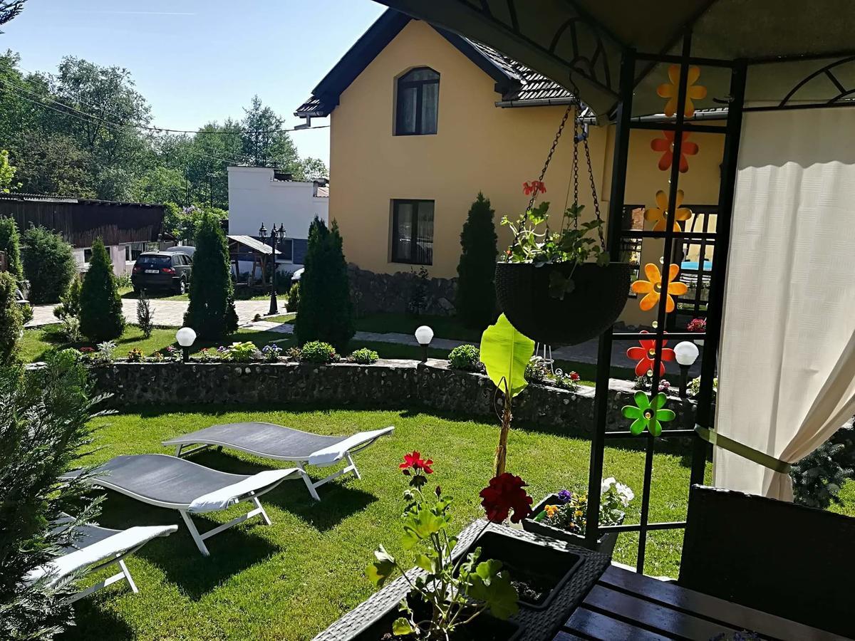 Casa De Vacanta Silvia Vărmaga Extérieur photo