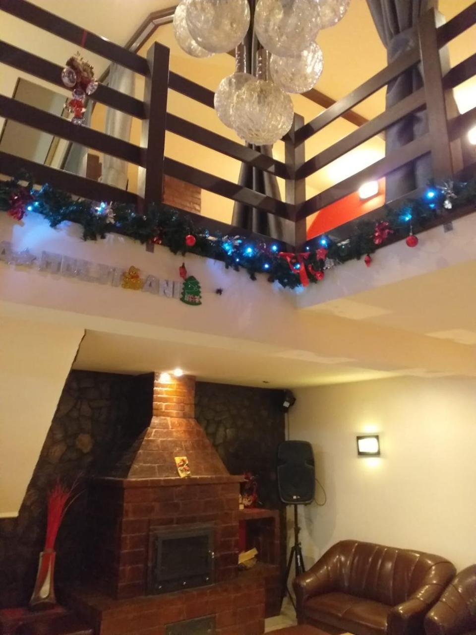 Casa De Vacanta Silvia Vărmaga Extérieur photo